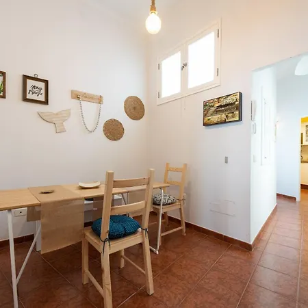 Apartment Balcony Spacious 2br Historic Center Arucas