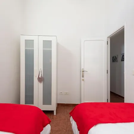 Balcony Spacious 2br Historic Center Apartment Arucas