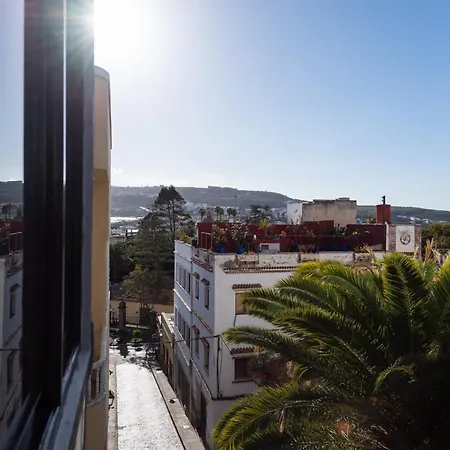 Balcony Spacious 2br Historic Center Tatil Evi *
