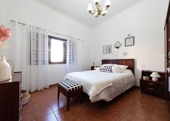 Balcony Spacious 2br Historic Center