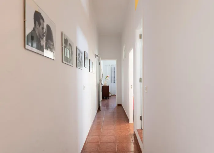 Balcony Spacious 2br Historic Center Apartment *