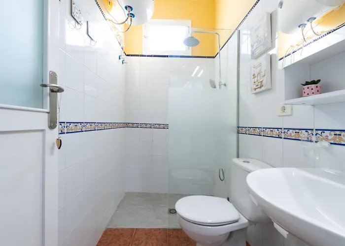 Balcony Spacious 2br Historic Center Apartment Arucas