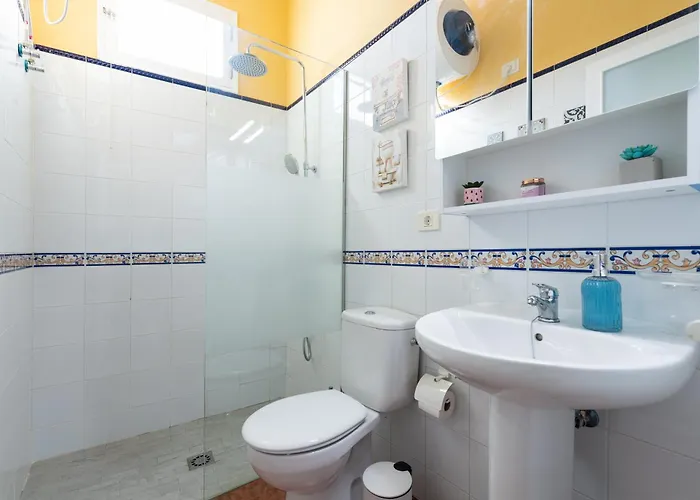 Apartment Balcony Spacious 2br Historic Center