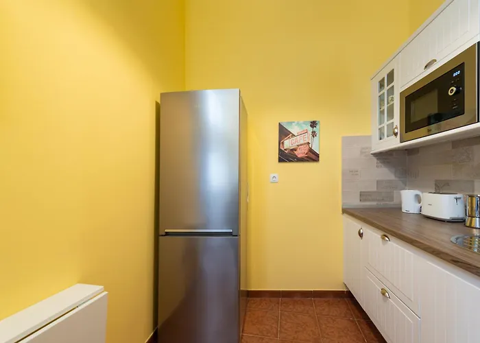 Balcony Spacious 2br Historic Center Apartment Arucas